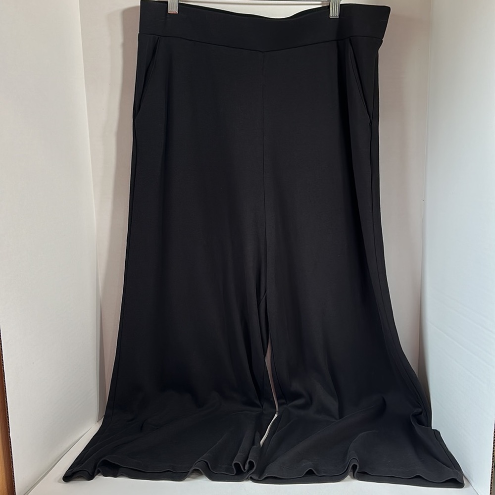 New York and company black pull on wide leg cropped pants size XXL flowy